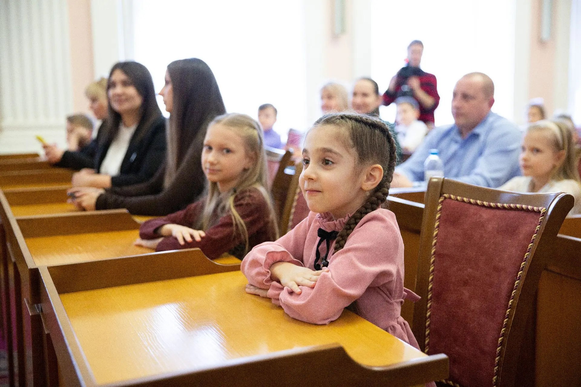В Ставрополе наградили лауреатов конкурса патриотической песни «Родные мотивы» В Ставрополе наградили лауреатов конкурса патриотической песни «Родные мотивы»
