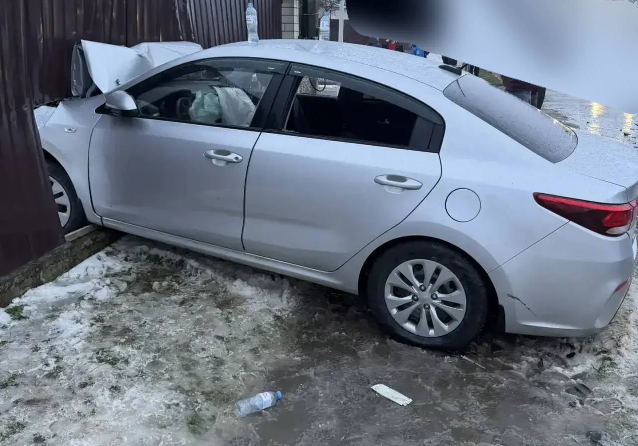 В Изобильненском округе в результате столкновения двух автомобилей пострадали 4 человека В Изобильненском округе в результате столкновения двух автомобилей пострадали 4 человека
