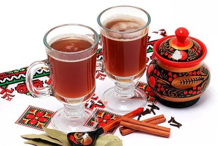 Сбитень с травами: простой рецепт для домашнего комфорта