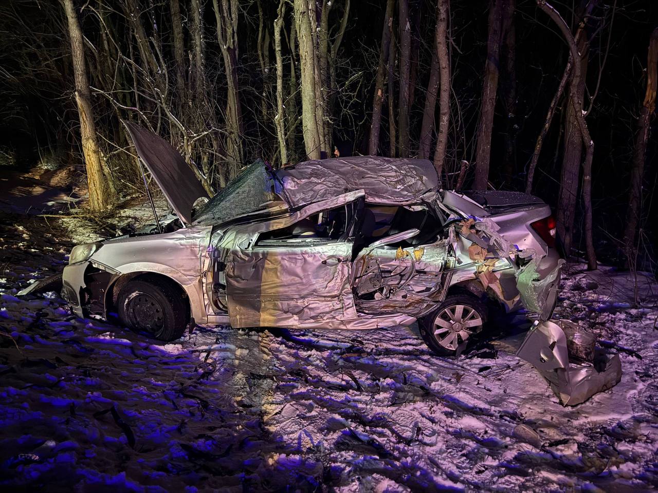 В Георгиевском округе в результате съезда с дороги погиб водитель В Георгиевском округе в результате съезда с дороги погиб водитель