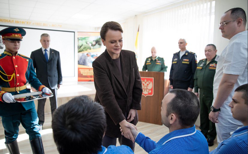 На Ставрополье с рабочим визитом заместитель Министра обороны РФ, председатель госфонда «Защитники Отечества» Анна Цивилева На Ставрополье с рабочим визитом заместитель Министра обороны РФ, председатель госфонда «Защитники Отечества» Анна Цивилева