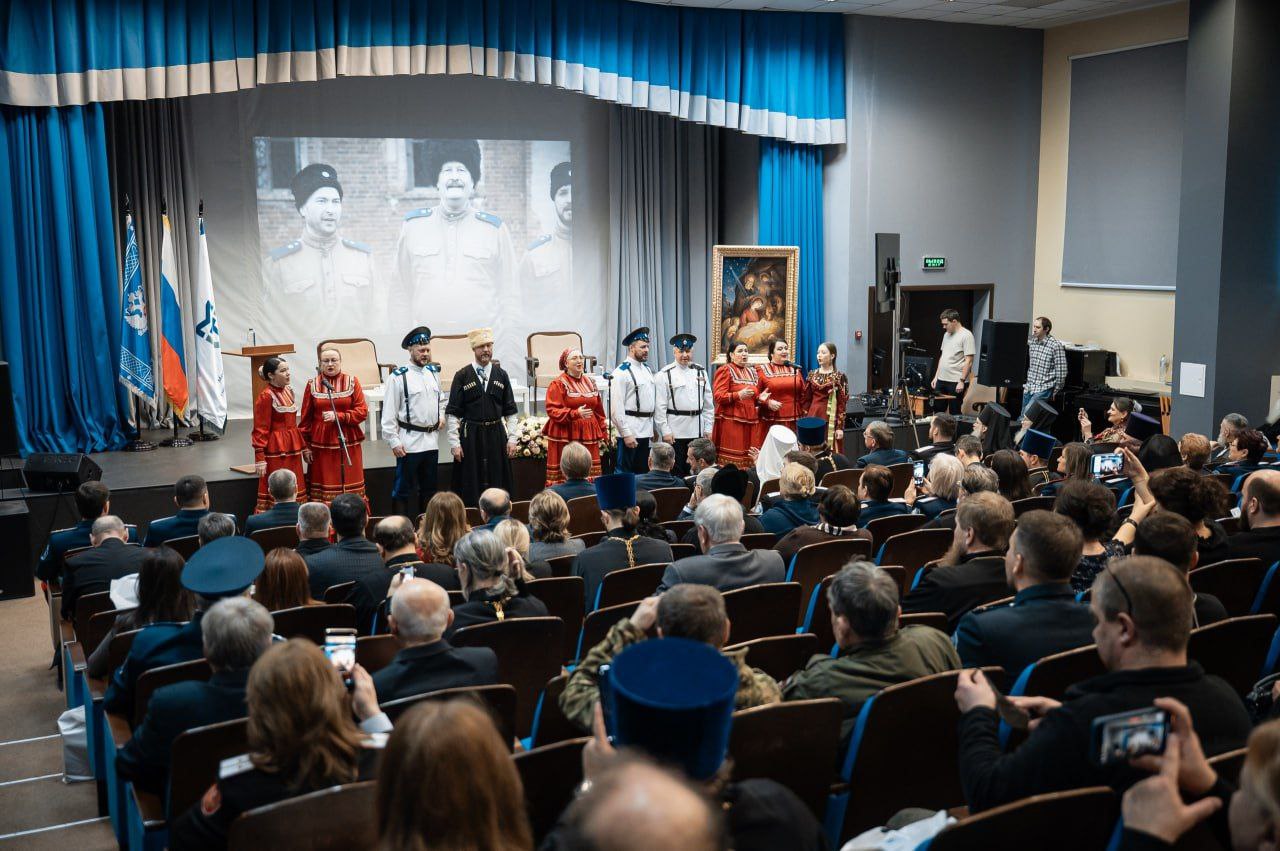 В рамках XXXIV Международных Рождественских образовательных чтений в Москве состоялась Международная научно-практическая конференция «Церковь и казачество: соработничество на благо Отечества» В рамках XXXIV Международных Рождественских образовательных чтений в Москве состоялась Международная научно-практическая конференция «Церковь и казачество: соработничество на благо Отечества»