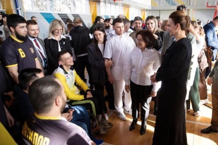 Иван Ульянченко: Команда наших героев-защитников ветеранов специальной военной операции приняла участие в спортивных состязаниях рамках проведения дня ВЭБ.РФ в Пятигорске