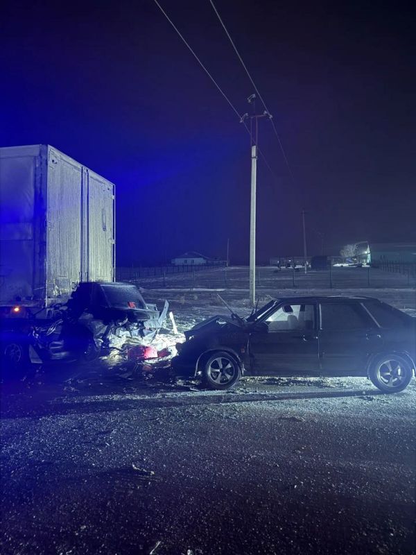 В автоаварии в Новоселицком округе погиб водитель и ещё 4 человека пострадали