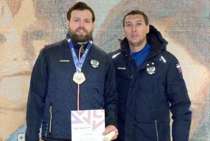 ������ ��������� � ����: ����� �� ��� ������ ����� �� 77 ������ 37 �����������!