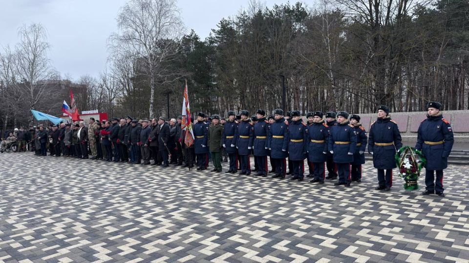 � ���������� ������� ������ ������-������������������