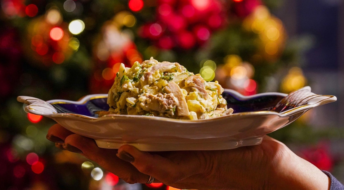 Советы по правильному хранению новогодних угощений от эксперта