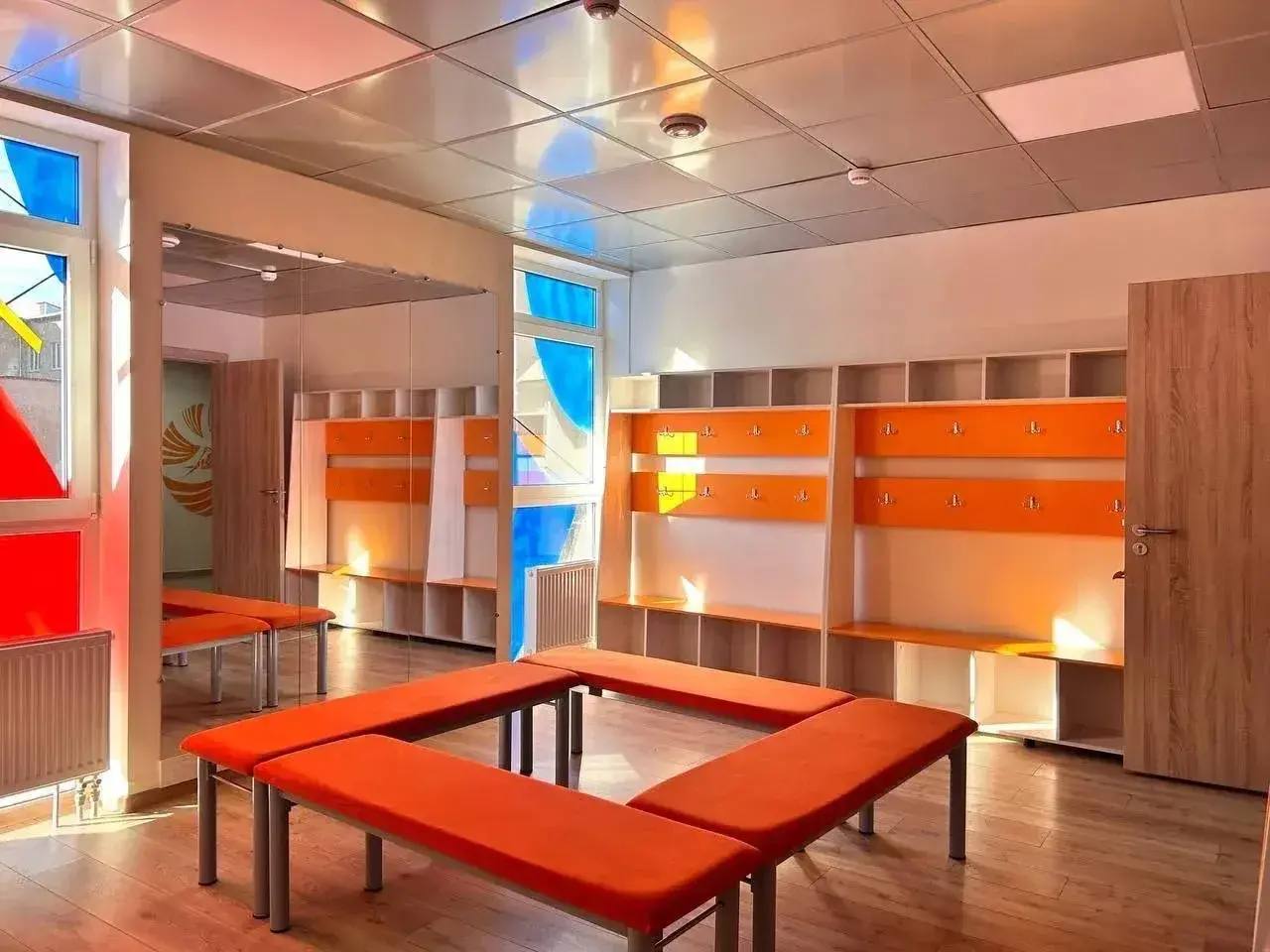 Евгений Моисеев: С гордостью объявляем первый набор детей на занятия плаванием в новый бассейн гимназии №19 Евгений Моисеев: С гордостью объявляем первый набор детей на занятия плаванием в новый бассейн гимназии №19