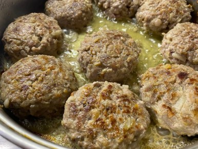 Почему хлебный мякиш в котлетном фарше - секрет настоящего вкуса