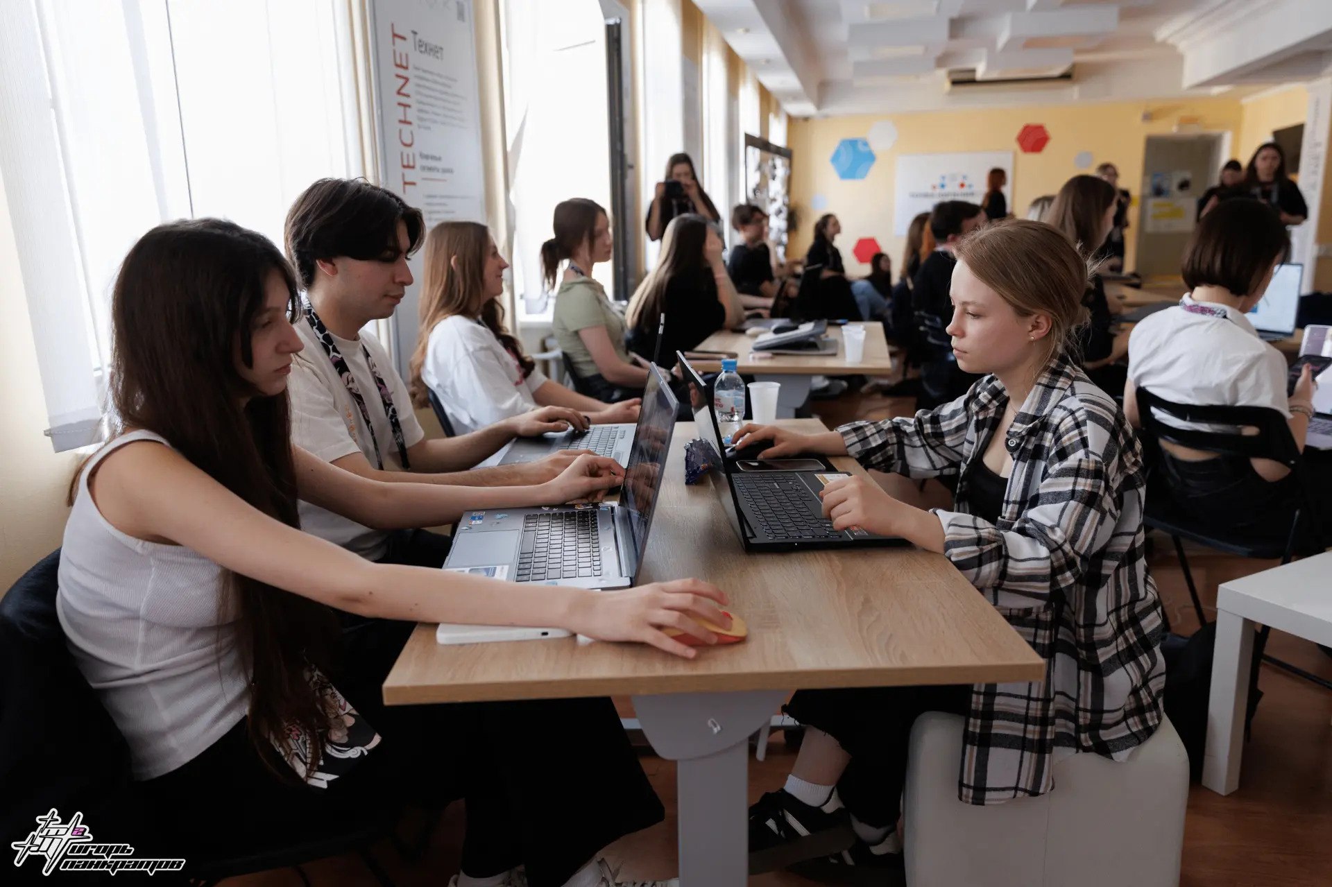 Молодых медийщиков Ставрополя приглашают на образовательный интенсив MediumMedia Молодых медийщиков Ставрополя приглашают на образовательный интенсив MediumMedia