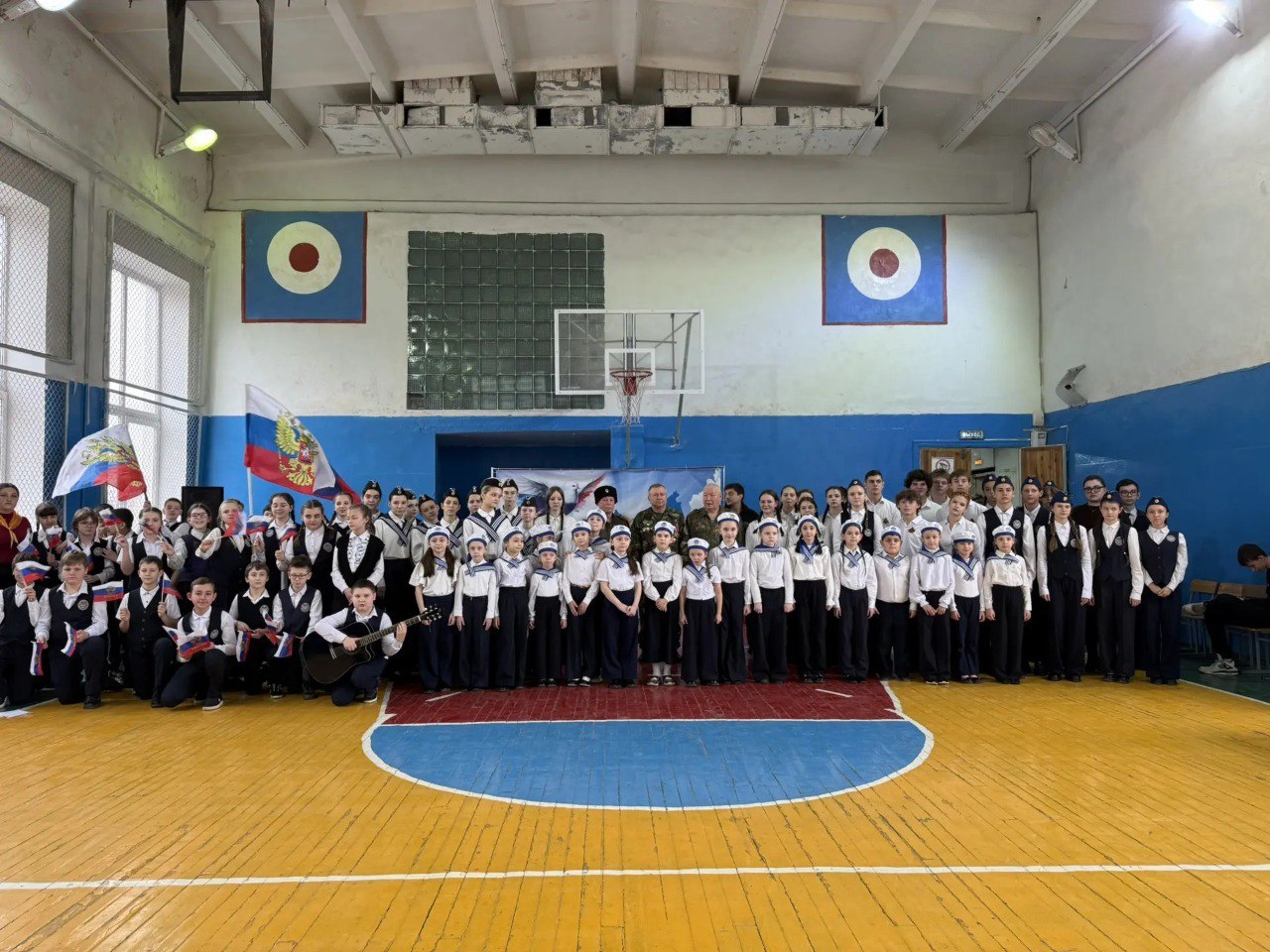 В школе № 7 Ессентуков прошёл смотр строя и песни В школе № 7 Ессентуков прошёл смотр строя и песни