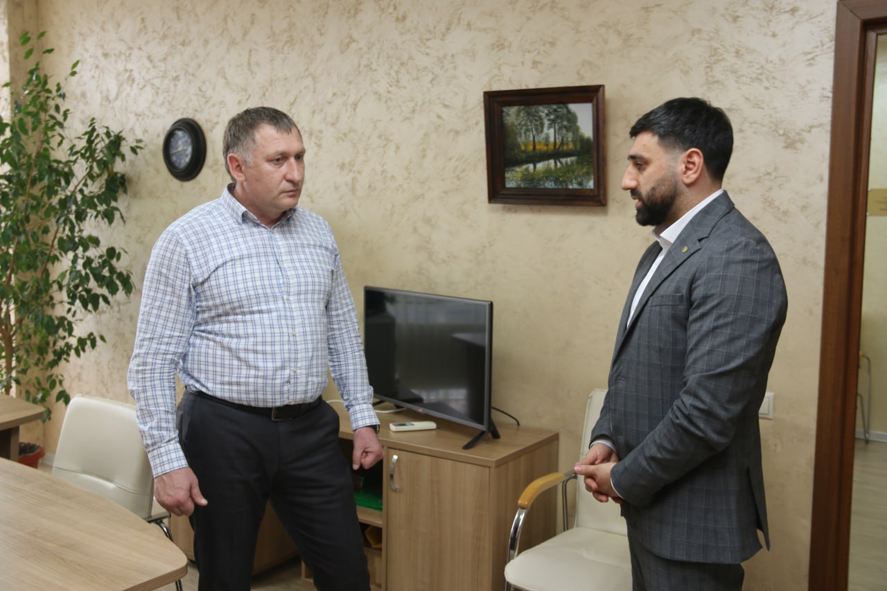 Председатель Общественного совета при краевом Главке навестил сотрудников органов внутренних дел в реабилитационном центре Председатель Общественного совета при краевом Главке навестил сотрудников органов внутренних дел в реабилитационном центре