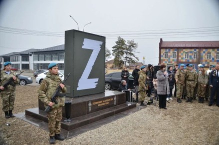 Новую стелу «Za нами Победа» установили в Ессентуках