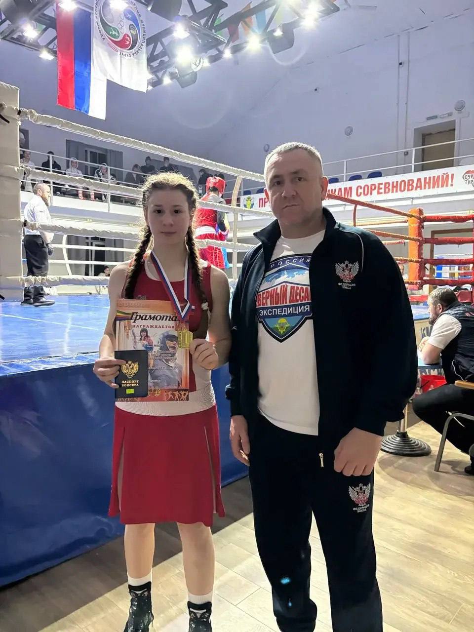 На суворовских рингах. Более 280 боксеров оспаривали в станице Суворовская Предгорного округа награды первенства Северо-Кавказского федерального округа среди юношей 15-16 лет, девушек 13-14 и 15-16 лет и юниорок 17-18 лет и... На суворовских рингах. Более 280 боксеров оспаривали в станице Суворовская Предгорного округа награды первенства Северо-Кавказского федерального округа среди юношей 15-16 лет, девушек 13-14 и 15-16 лет и юниорок 17-18 лет и...