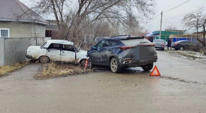 В Андроповском округе в результате ДТП пострадали два несовершеннолетних пассажира В Андроповском округе в результате ДТП пострадали два несовершеннолетних пассажира
