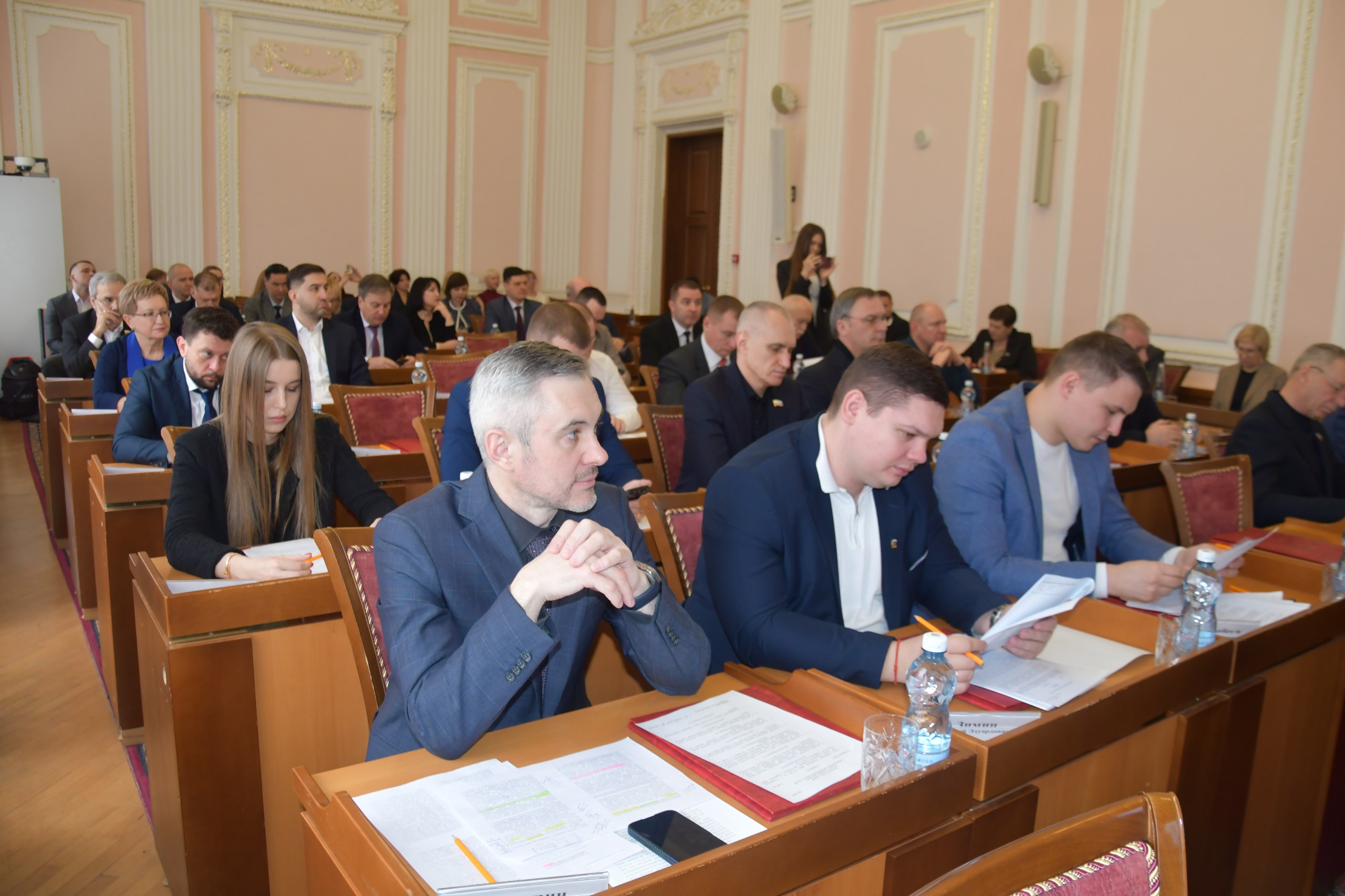 Под председательством Георгия Колягина состоялось очередное заседание городской Думы Под председательством Георгия Колягина состоялось очередное заседание городской Думы