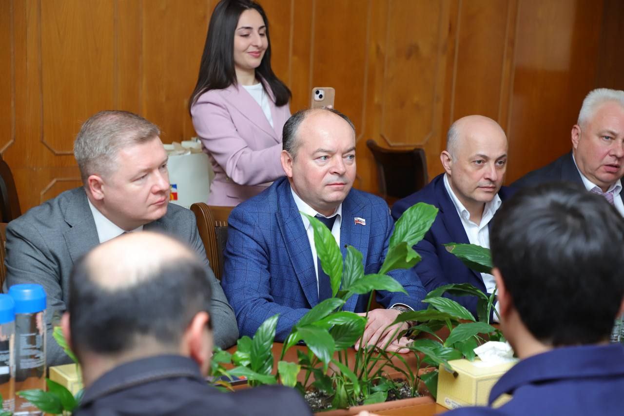 Сквер Дружбы и Братства. Пятигорск и Дилижан: ценность общей истории Сквер Дружбы и Братства. Пятигорск и Дилижан: ценность общей истории