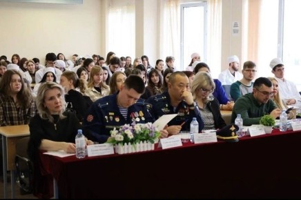 Специалисты Пятигорского центра соцобслуживания населения выступили экспертами межрегионального форума