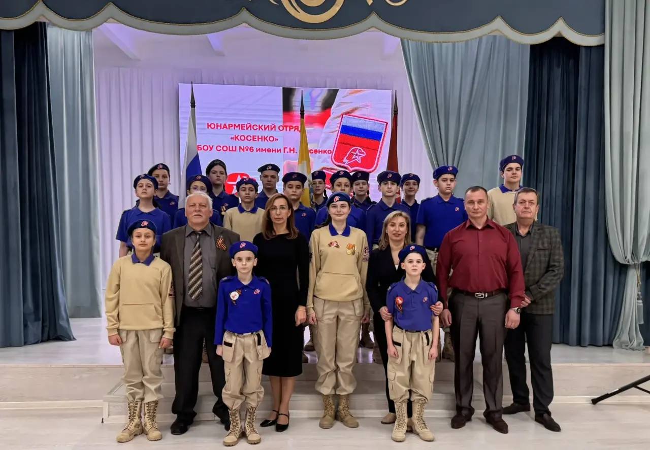 #депутатскаядеятельность. Александр Резников в преддверии Дня защитника Отчества при поддержке фонда «Жить с мечтой» вместе с волонтерами организовал отправку 7,5 тонн необходимого снаряжения и провизии бойцам 247-го... #депутатскаядеятельность. Александр Резников в преддверии Дня защитника Отчества при поддержке фонда «Жить с мечтой» вместе с волонтерами организовал отправку 7,5 тонн необходимого снаряжения и провизии бойцам 247-го...