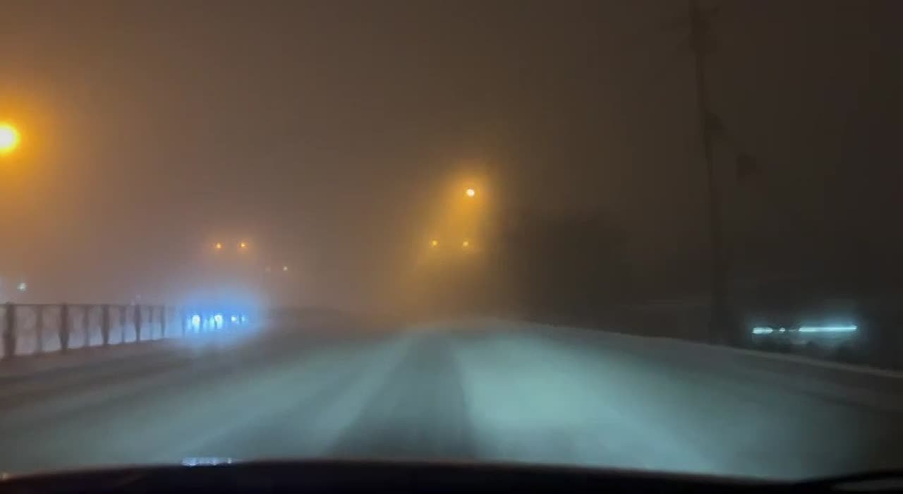 Вниманию жителей и гостей Ставрополя! В городе видимость недостаточна из-за густого тумана и мокрого снега