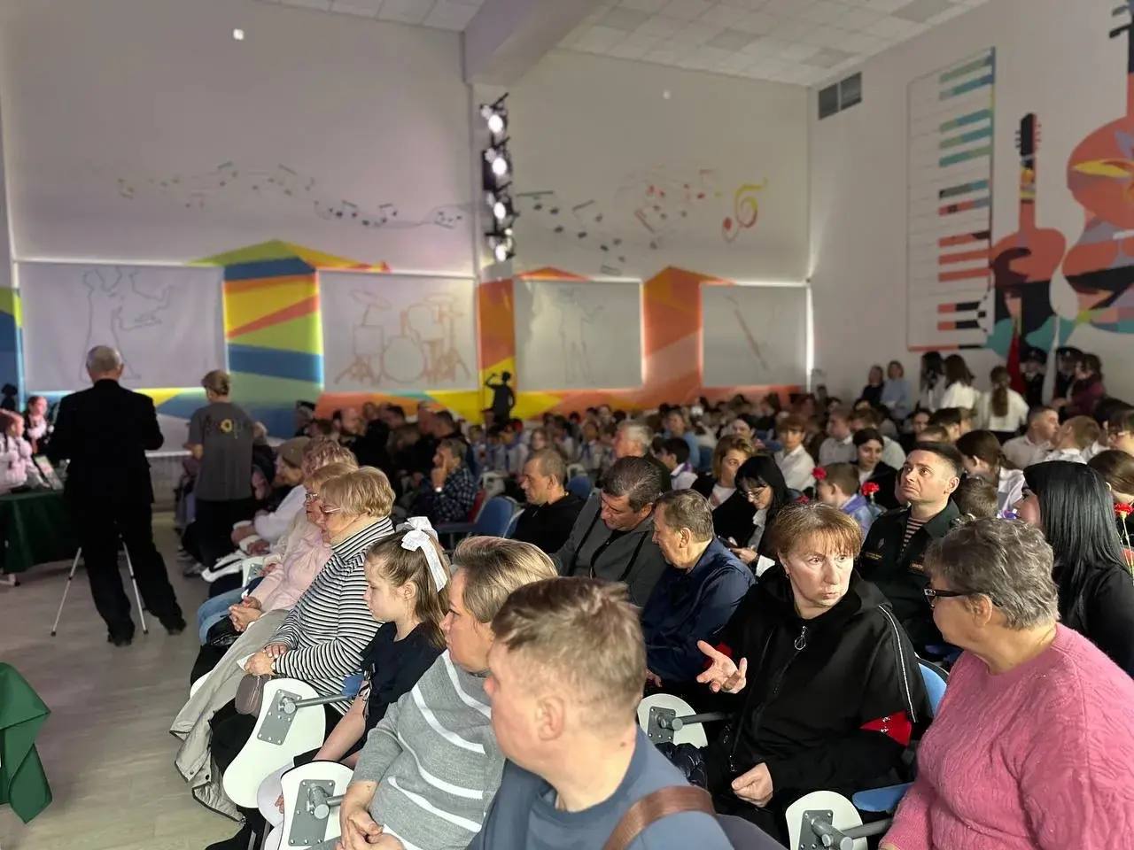 Евгений Моисеев: В Кисловодске открыли 6. «Парт героя» в честь погибших защитников Отечества Евгений Моисеев: В Кисловодске открыли 6. «Парт героя» в честь погибших защитников Отечества