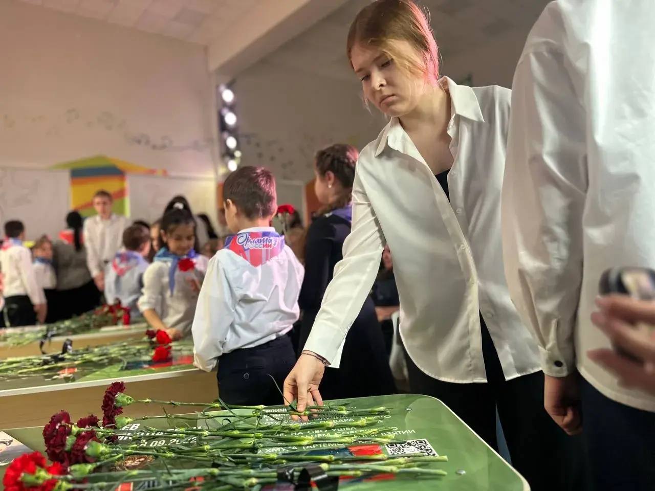 Евгений Моисеев: В Кисловодске открыли 6. «Парт героя» в честь погибших защитников Отечества Евгений Моисеев: В Кисловодске открыли 6. «Парт героя» в честь погибших защитников Отечества