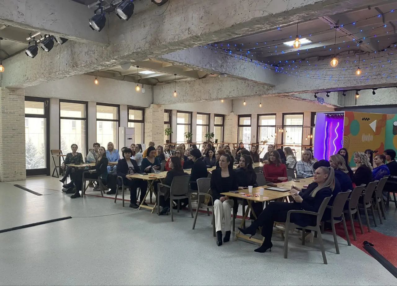 Иван Ульянченко: Ежегодный 28-й городской конкурс «Женщина года города Ставрополя» в самом разгаре Иван Ульянченко: Ежегодный 28-й городской конкурс «Женщина года города Ставрополя» в самом разгаре