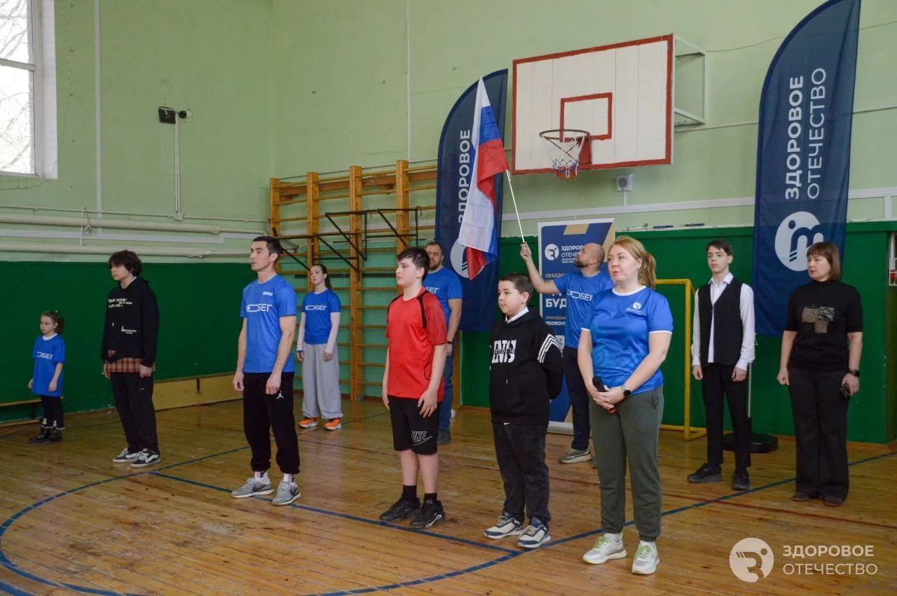 Мужество, спорт и патриотизм: в пятигорском лицее прошла особенная встреча Мужество, спорт и патриотизм: в пятигорском лицее прошла особенная встреча