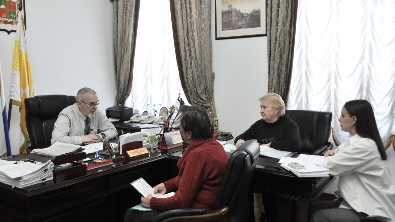 Георгий Колягин обсудил с представителями садоводческих объединений Ставрополя актуальные проблемы дачников