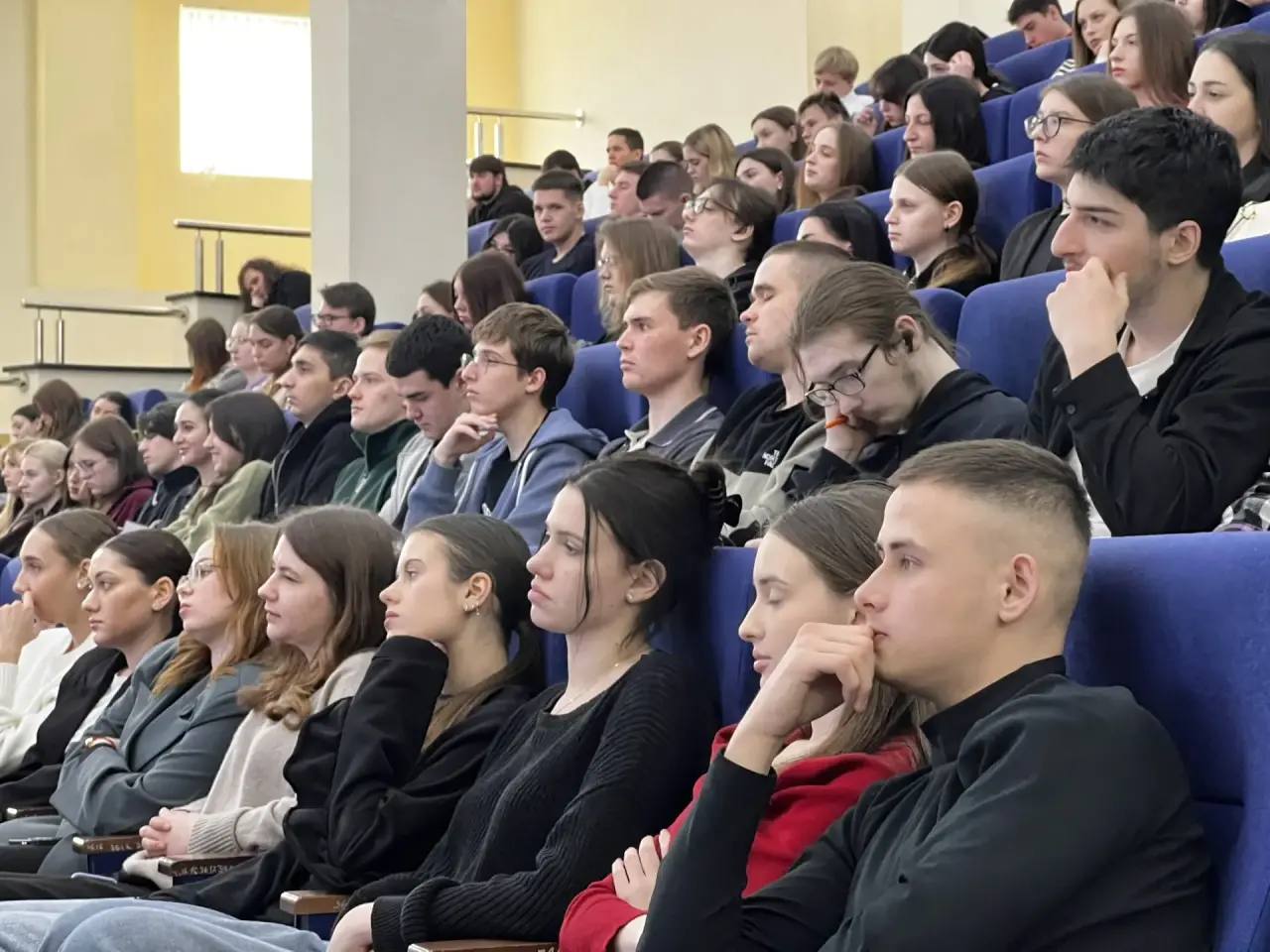 Избирательная комиссия Ставропольского края продолжает диалог с молодежью Избирательная комиссия Ставропольского края продолжает диалог с молодежью