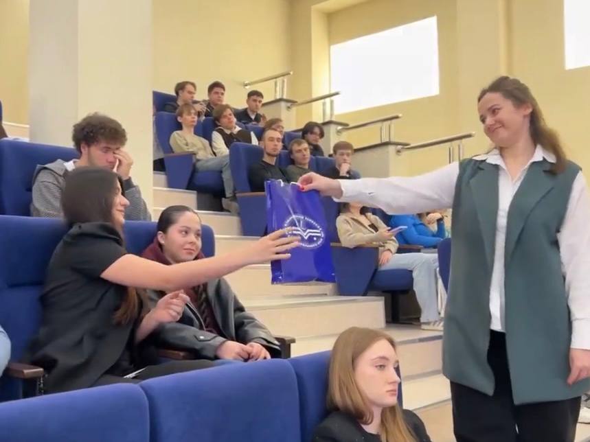 Избирательная комиссия Ставропольского края продолжает диалог с молодежью Избирательная комиссия Ставропольского края продолжает диалог с молодежью