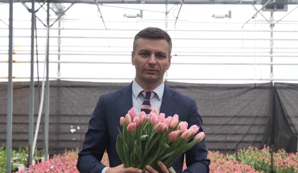 ������ 4 ��� ��������� ��������� � ��������� � �������� ������������� ������