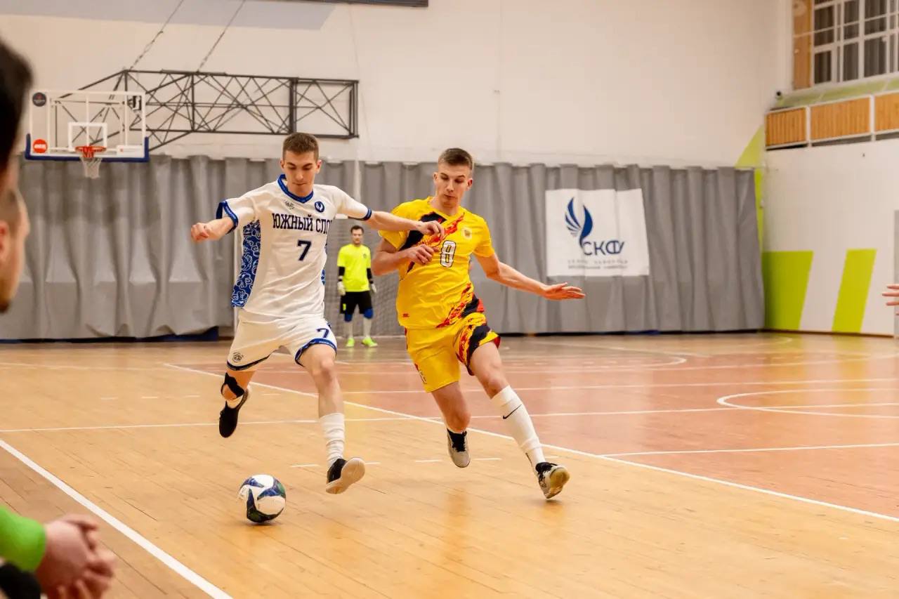 В Северо-Кавказском федеральном университете состоялась торжественная церемония награждения победителей и призёров краевого этапа всероссийских соревнований по футзалу среди команд образовательных организаций — «Футзал — в... В Северо-Кавказском федеральном университете состоялась торжественная церемония награждения победителей и призёров краевого этапа всероссийских соревнований по футзалу среди команд образовательных организаций — «Футзал — в...