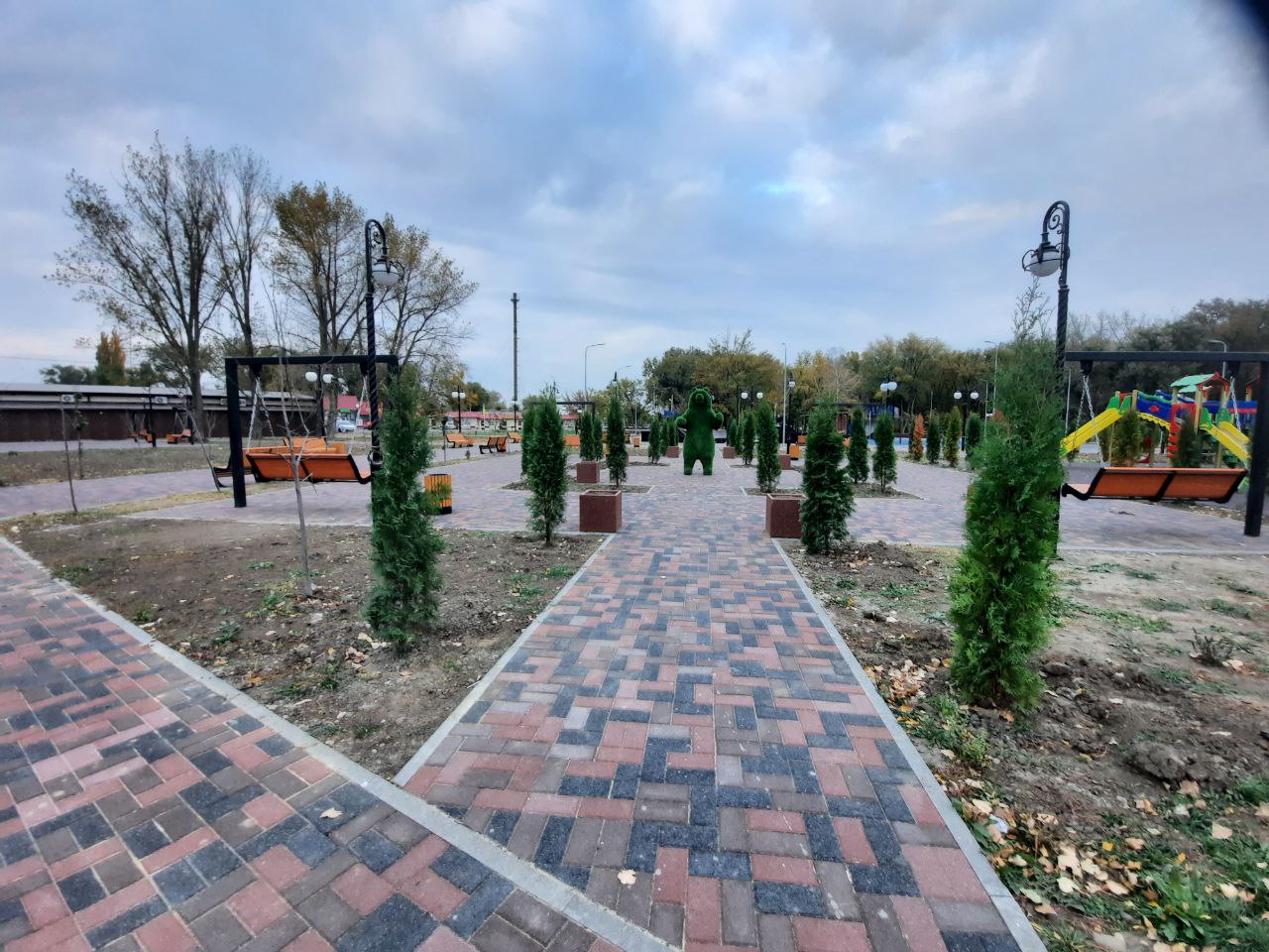 Исполнен наказ избирателей по благоустройству территории парка, прилегающей к стадиону в селе Донском Труновского района