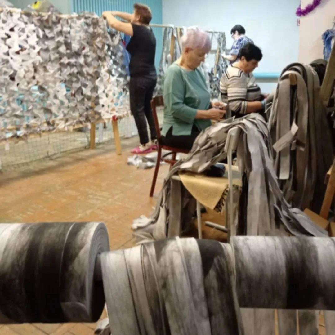 Более 1300 масксетей для бойцов СВО сплели ипатовские волонтёры