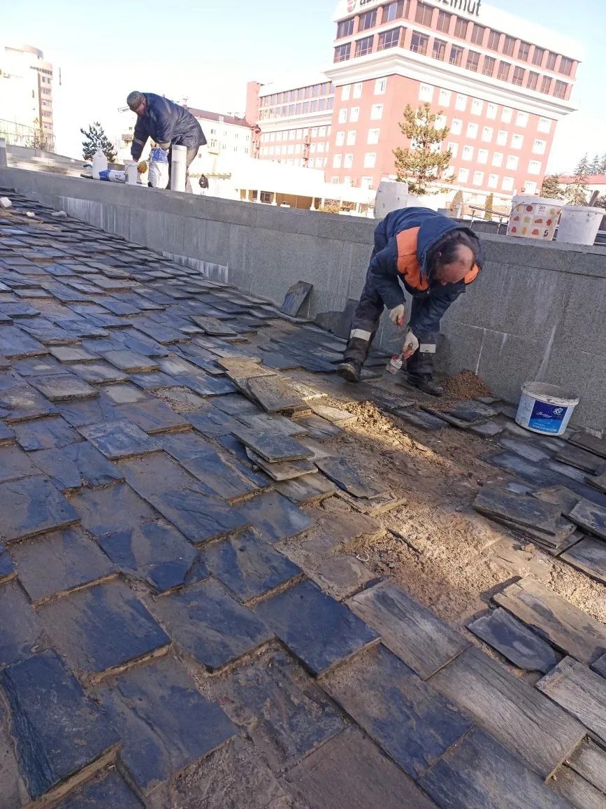 Ставрополь продолжают приводить в порядок после зимы: дороги, тротуары и остановки моют и ремонтируют Ставрополь продолжают приводить в порядок после зимы: дороги, тротуары и остановки моют и ремонтируют