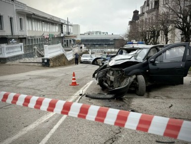 � ������������� � ��� ������� 2 �������� ��� 1 �����