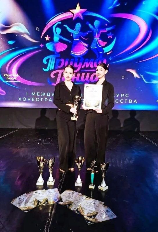 ������������ ������� ���� ��� � 1 - ����� ������ (6� �����) � ���� ������� (10 �����), ������������ ����������� ���������� ޒla