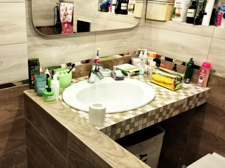 Эффективные методы устранения неприятного запаха из сливов без химии