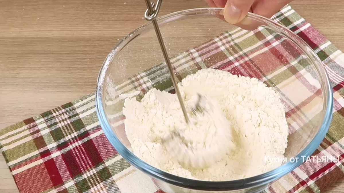 Необычный бисквитный рулет с тигровым узором: секрет идеального десерта