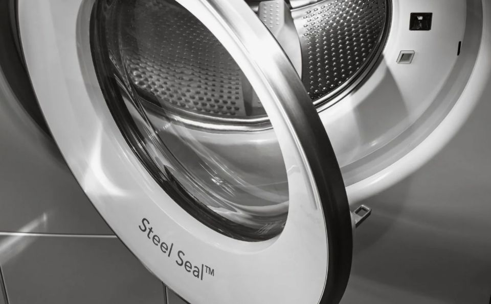 ��������� � ����: ��� Steel Seal ������ ������� ���� � ���� ���������� �����