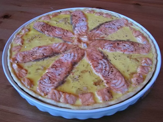 Киш с лососем и кабачком: изысканный вкус на вашем столе