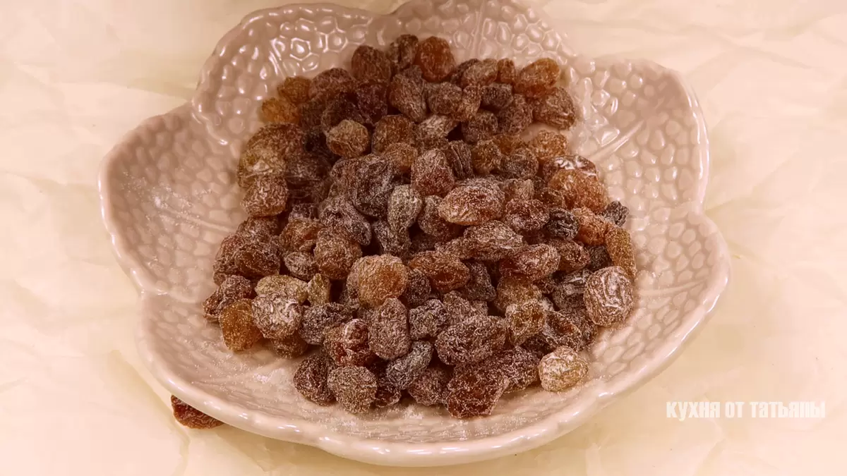 Кексы с манкой на кефире: легкий и вкусный десерт для всей семьи