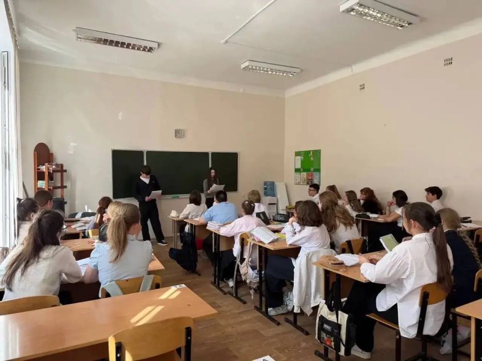 Евгений Моисеев: Два проекта школ Кисловодска победили в краевом конкурсе инициативного бюджетирования Евгений Моисеев: Два проекта школ Кисловодска победили в краевом конкурсе инициативного бюджетирования