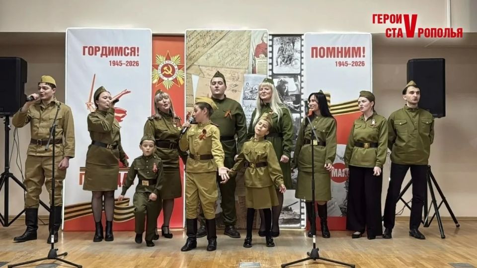 Депутат Ставропольской городской Думы Александр Луганский посетил IV фестиваль военно-патриотической песни, который состоялся в Ставропольской краевой клинической и детской клинической больницах Депутат Ставропольской городской Думы Александр Луганский посетил IV фестиваль военно-патриотической песни, который состоялся в Ставропольской краевой клинической и детской клинической больницах