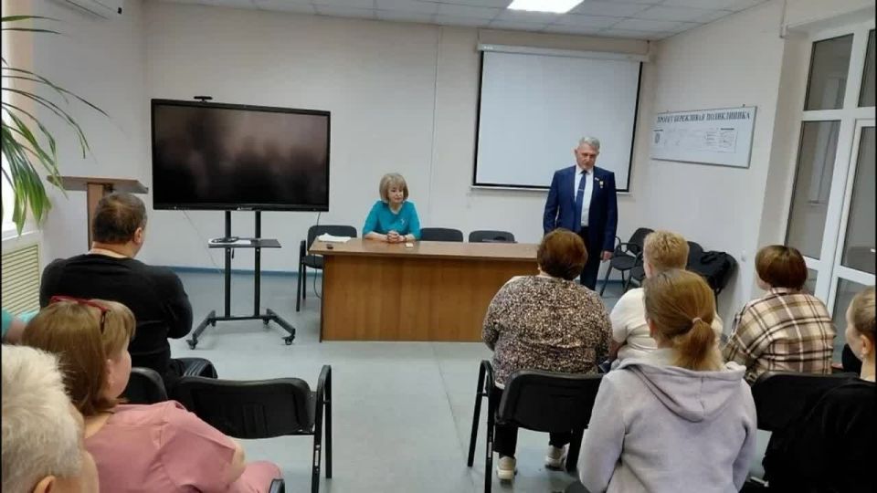 Коротко о работе депутатов вне стен парламента Жаник Гончаров