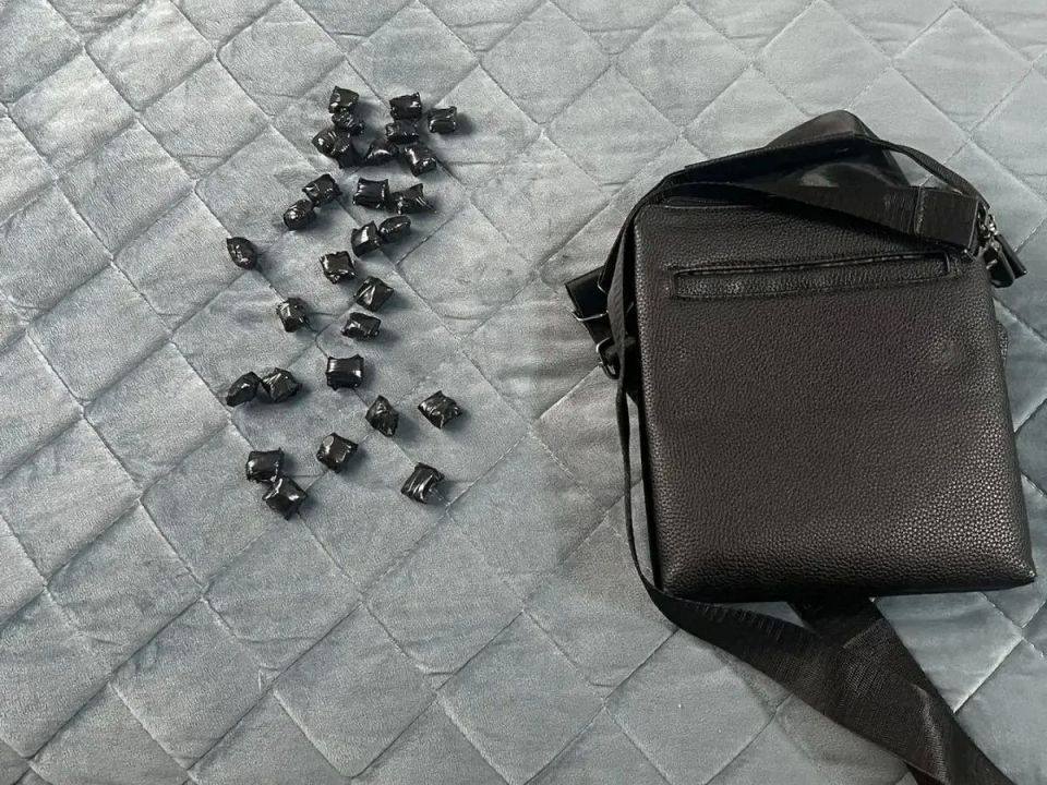 Изобильненские полицейские пресекли попытку сбыта более 150 доз синтетического наркотика