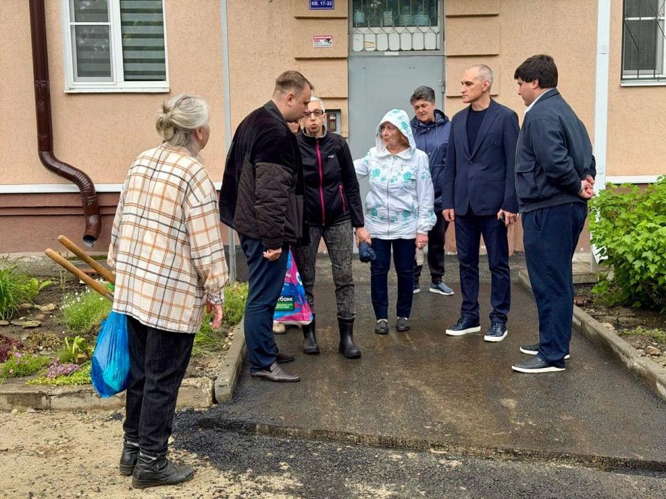 Работа с населением: депутаты городской Думы провели личные приемы граждан Работа с населением: депутаты городской Думы провели личные приемы граждан