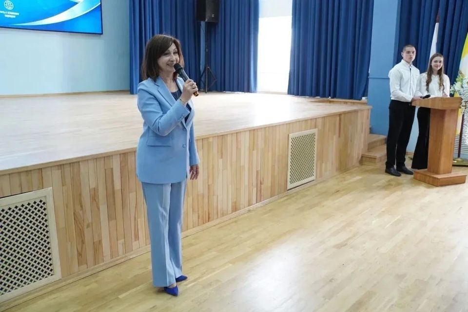 Филиал СГПИ в Ессентуках провёл день открытых дверей Филиал СГПИ в Ессентуках провёл день открытых дверей