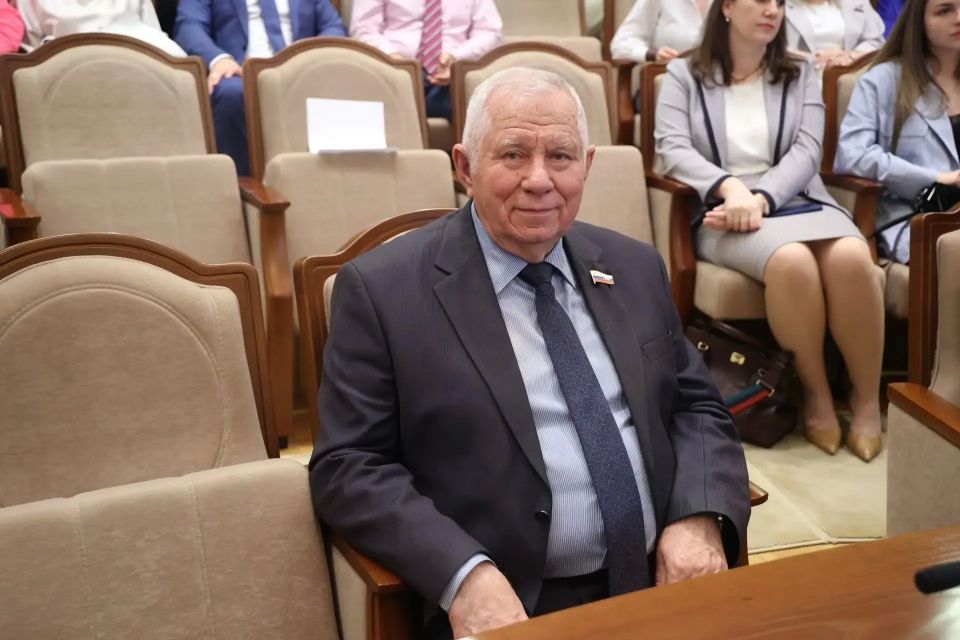 Краевые депутаты поздравили предпринимателей Ставрополья с профессиональным праздником Краевые депутаты поздравили предпринимателей Ставрополья с профессиональным праздником